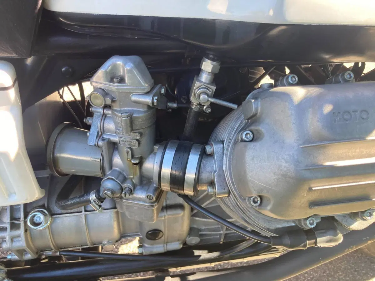 Moto Guzzi 850 LE MANS I (10)
