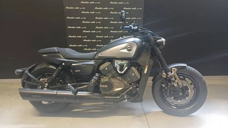QJ Motor SRV 600 V (2025 - 26)