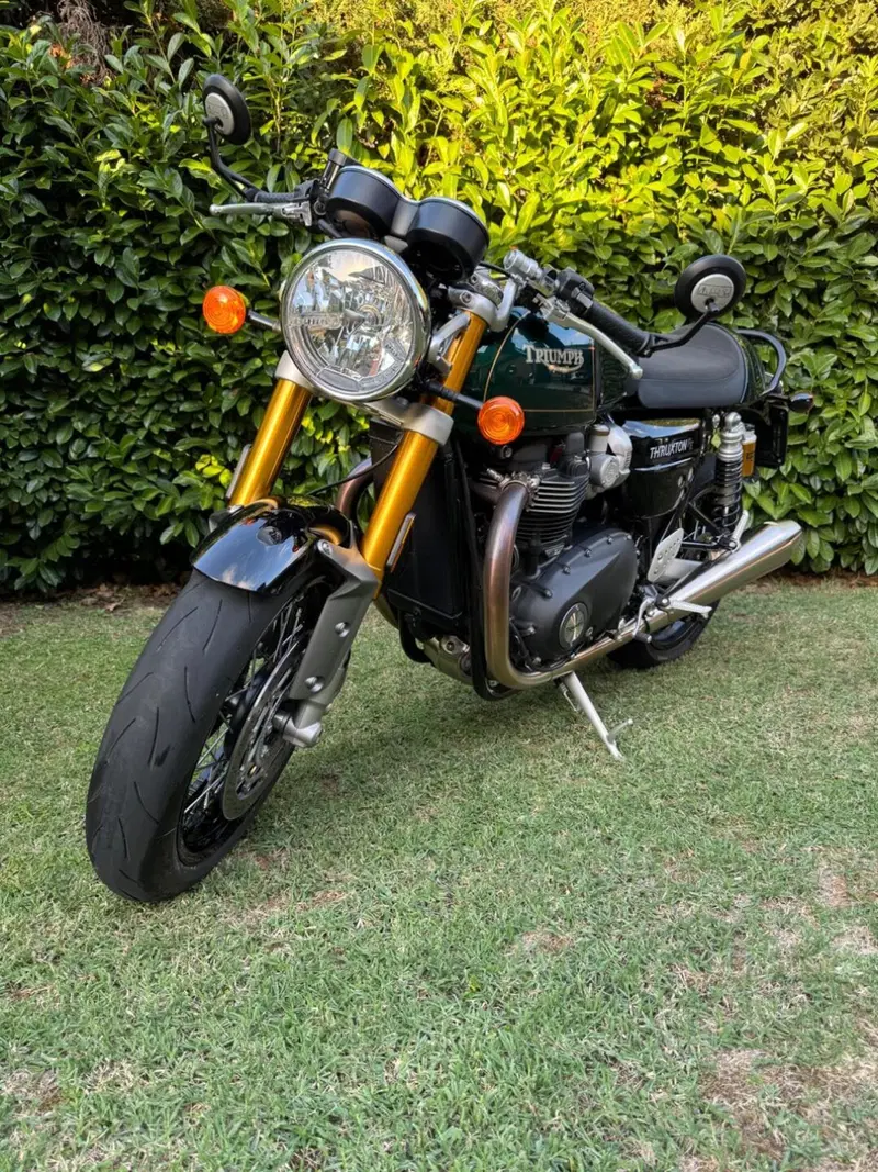 Triumph Thruxton RS Final Edition (2024 - 25) (2)