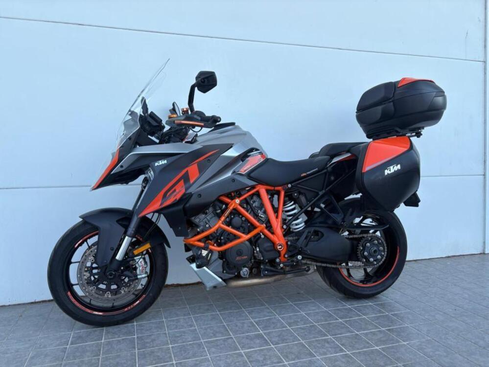 KTM 1290 Super Duke GT ABS (2016 - 18) (4)