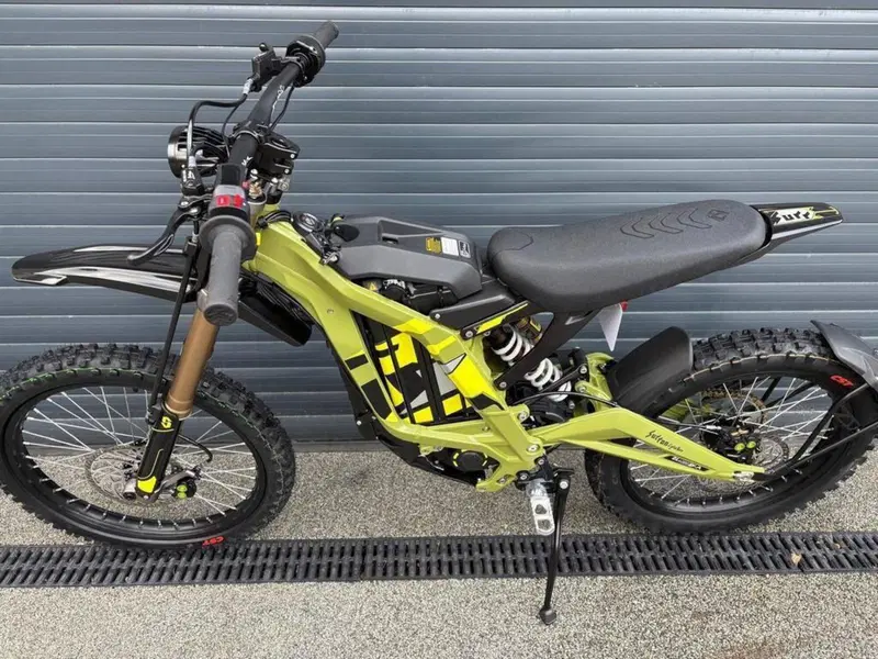 Sur - Ron Light Bee (2019 - 24) (2)