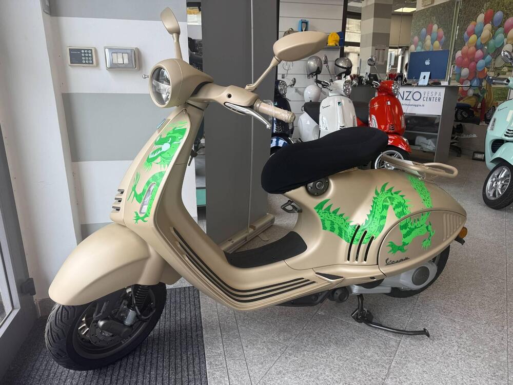 Vespa Vespa 946 Dragon 150 (2024)