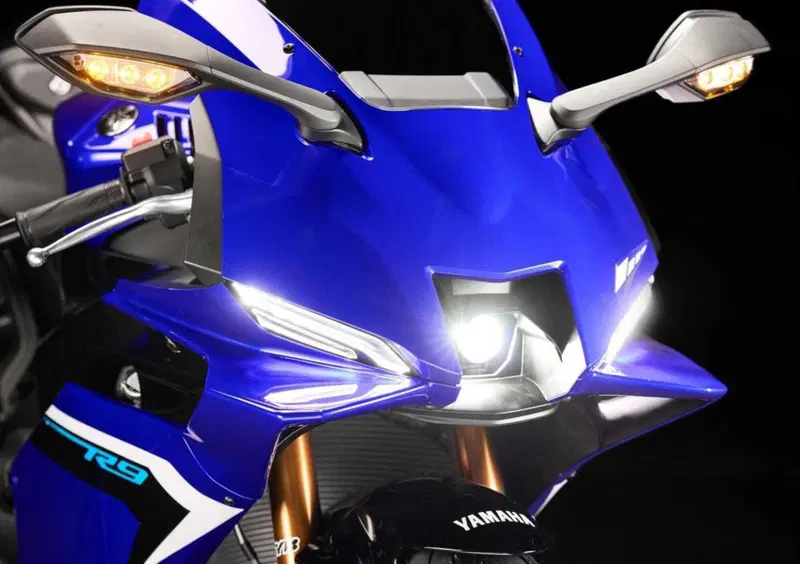Yamaha YZF R9 YZF R9 (2025 - 26) (15)