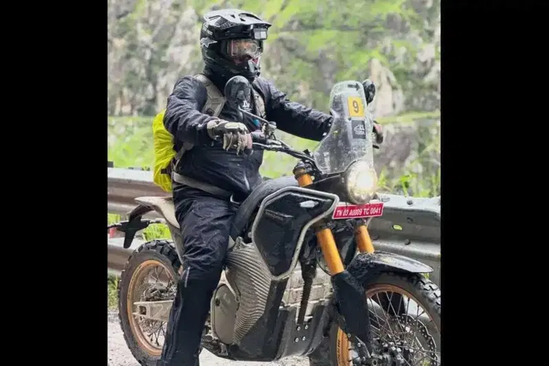 Himalayan Electric durante i test in Ladakh