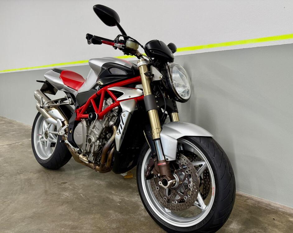 MV Agusta Brutale 910 S (2005 - 11) (2)