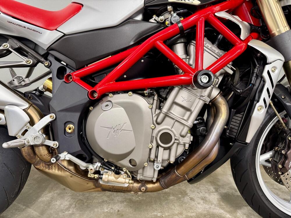 MV Agusta Brutale 910 S (2005 - 11) (5)