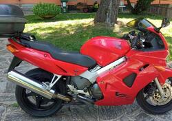 Honda VFR 800 (1998 - 01) usata