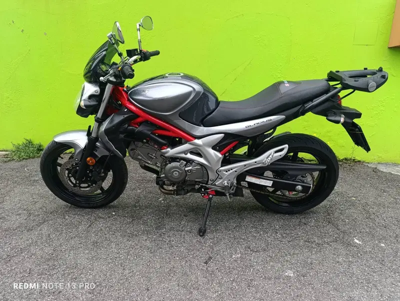 Suzuki Gladius 650 SFV (2009 - 15) (4)