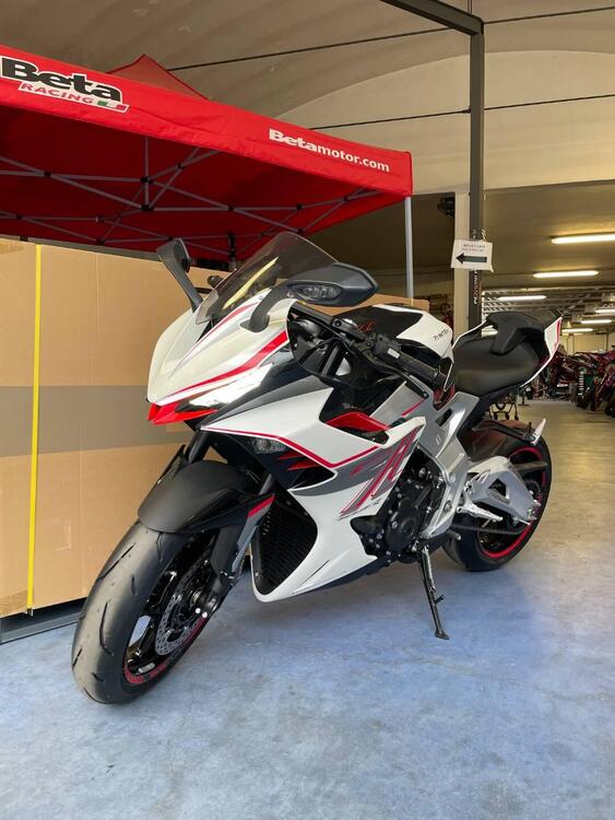 Zontes ZT703-RR (2025) (4)