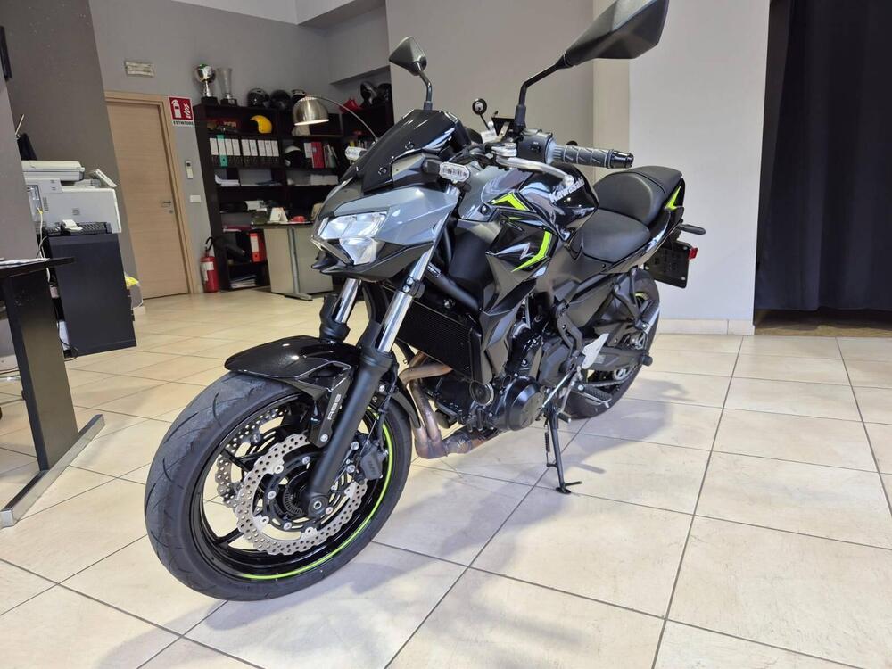 Kawasaki Z 650 (2021 - 24) (5)