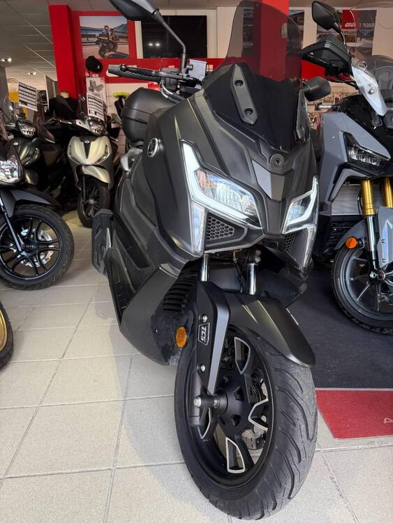 Voge Sfida SR1 ADV (2023 - 25)