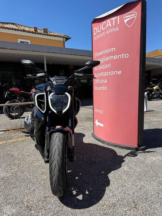 Ducati Diavel V4 (2023 - 25) (4)