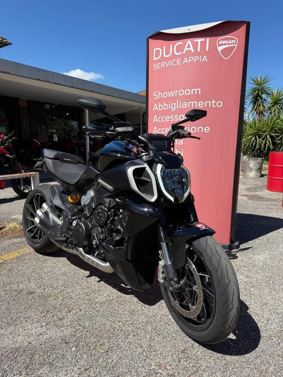 Ducati Diavel V4 (2023 - 25) (5)