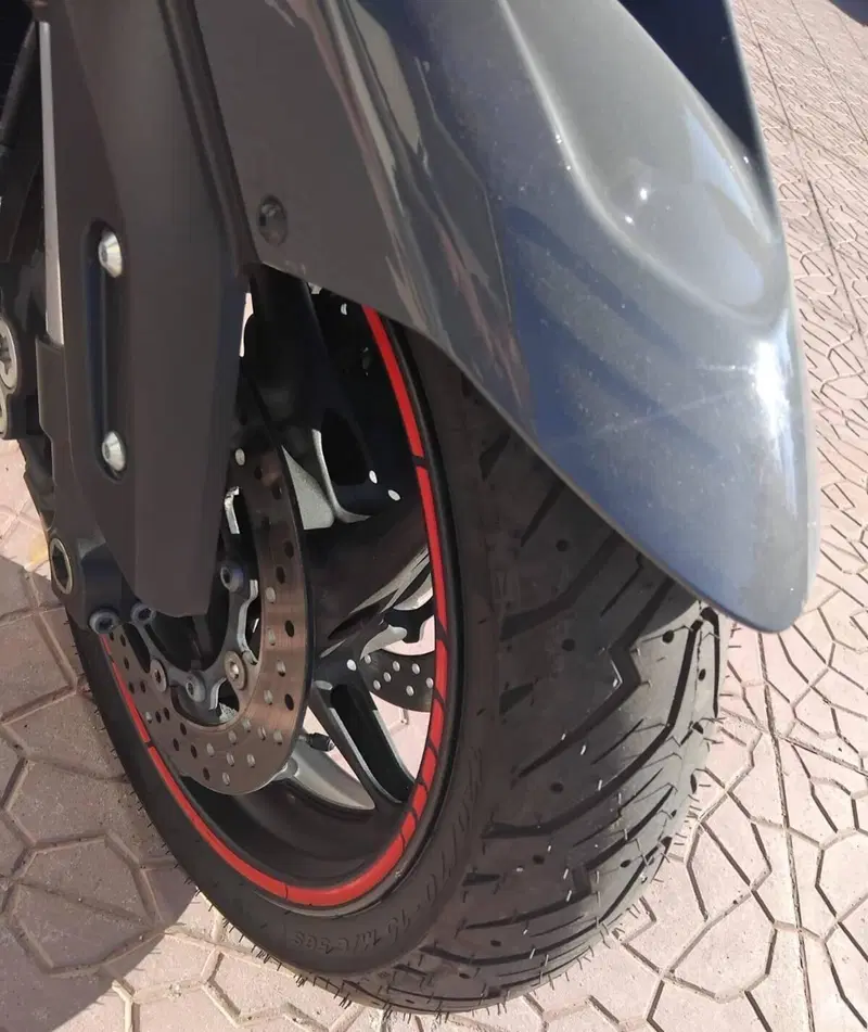 Yamaha T-Max 560 Tech Max (2022 - 24) (6)
