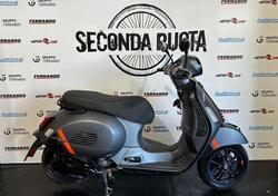 Vespa GTS 300 Super Sport (2023 - 24) usata