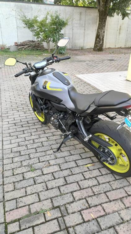 Yamaha MT-07 ABS (2014 - 16) (2)