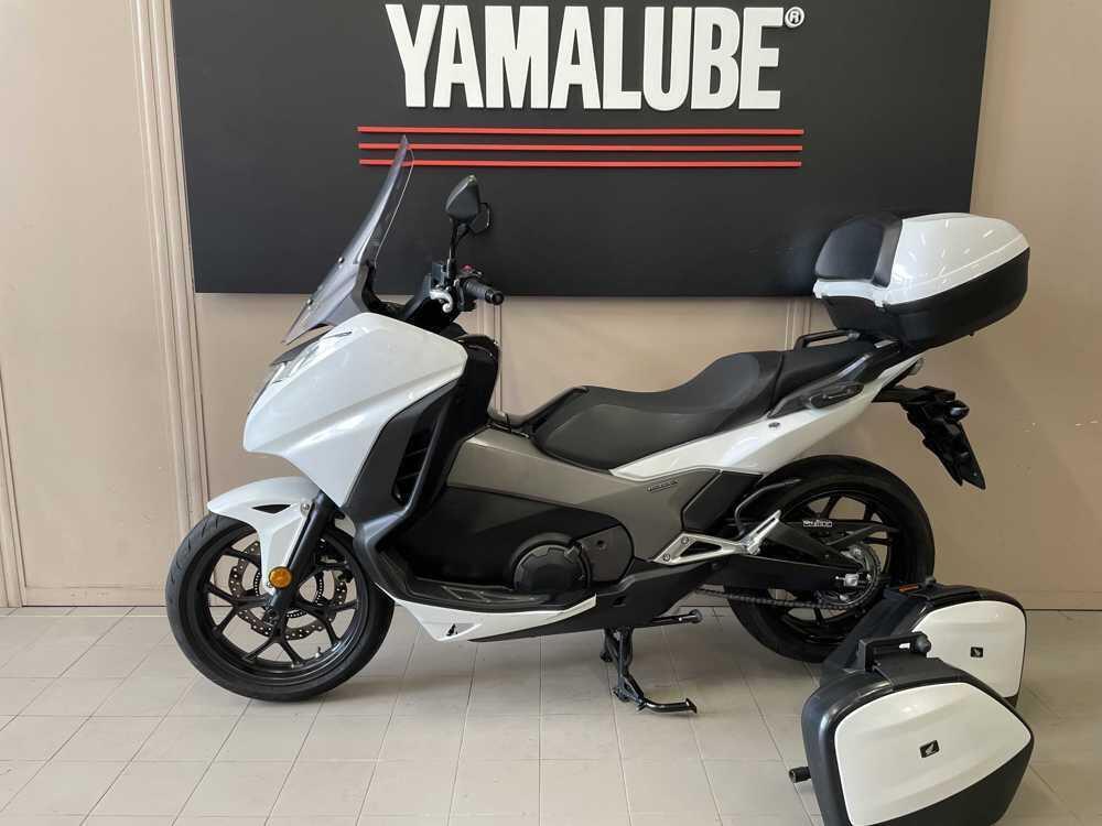 Honda Integra 750 DCT (2016 - 17) (3)