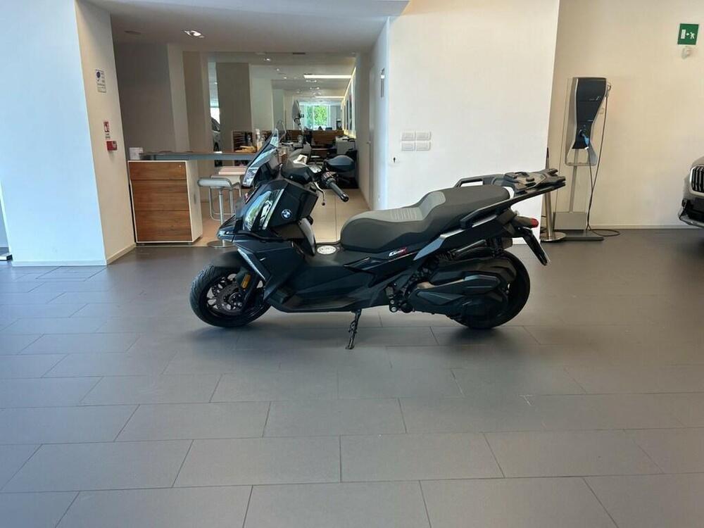 Bmw C 400 X (2025) (4)