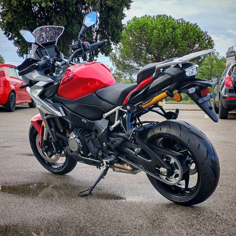 Suzuki GSX-S1000 (2021 - 25) (4)