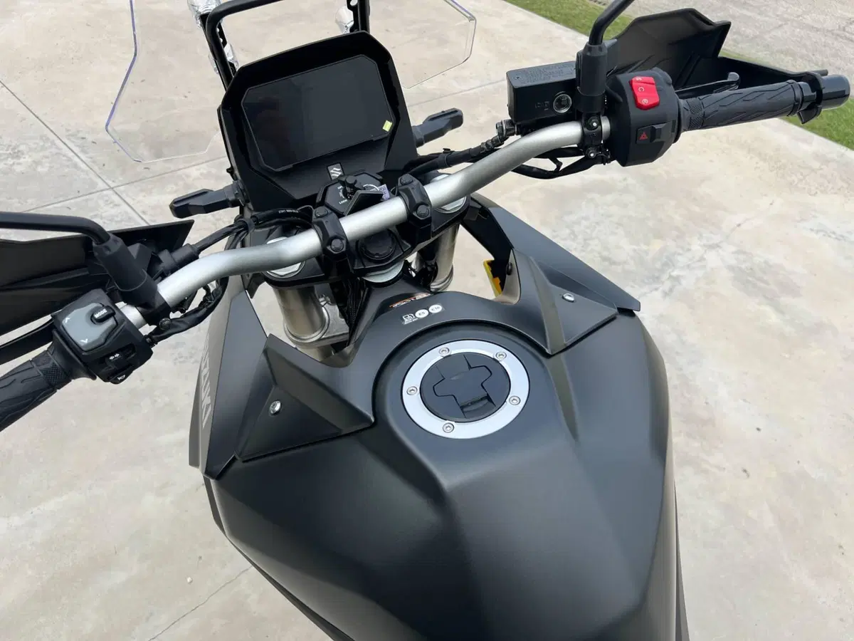 Suzuki V-Strom 800SE (2025 - 26) (4)