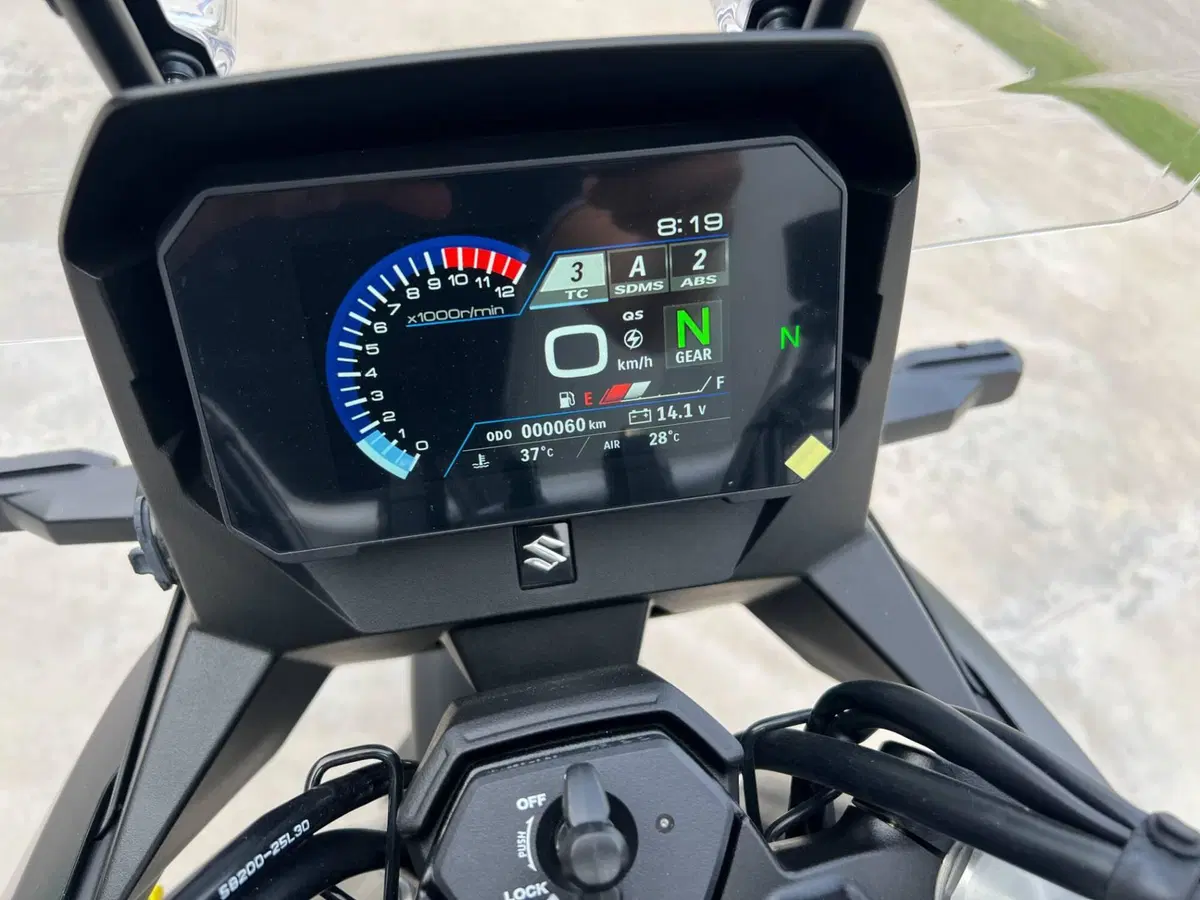 Suzuki V-Strom 800SE (2025 - 26) (8)