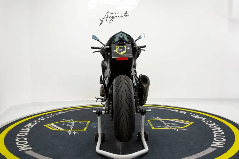 Kawasaki Z 800 Performance (2013 - 13) (8)