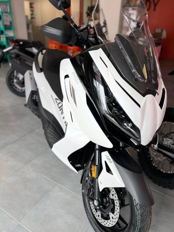 Zontes ZT368-E (2025) (2)