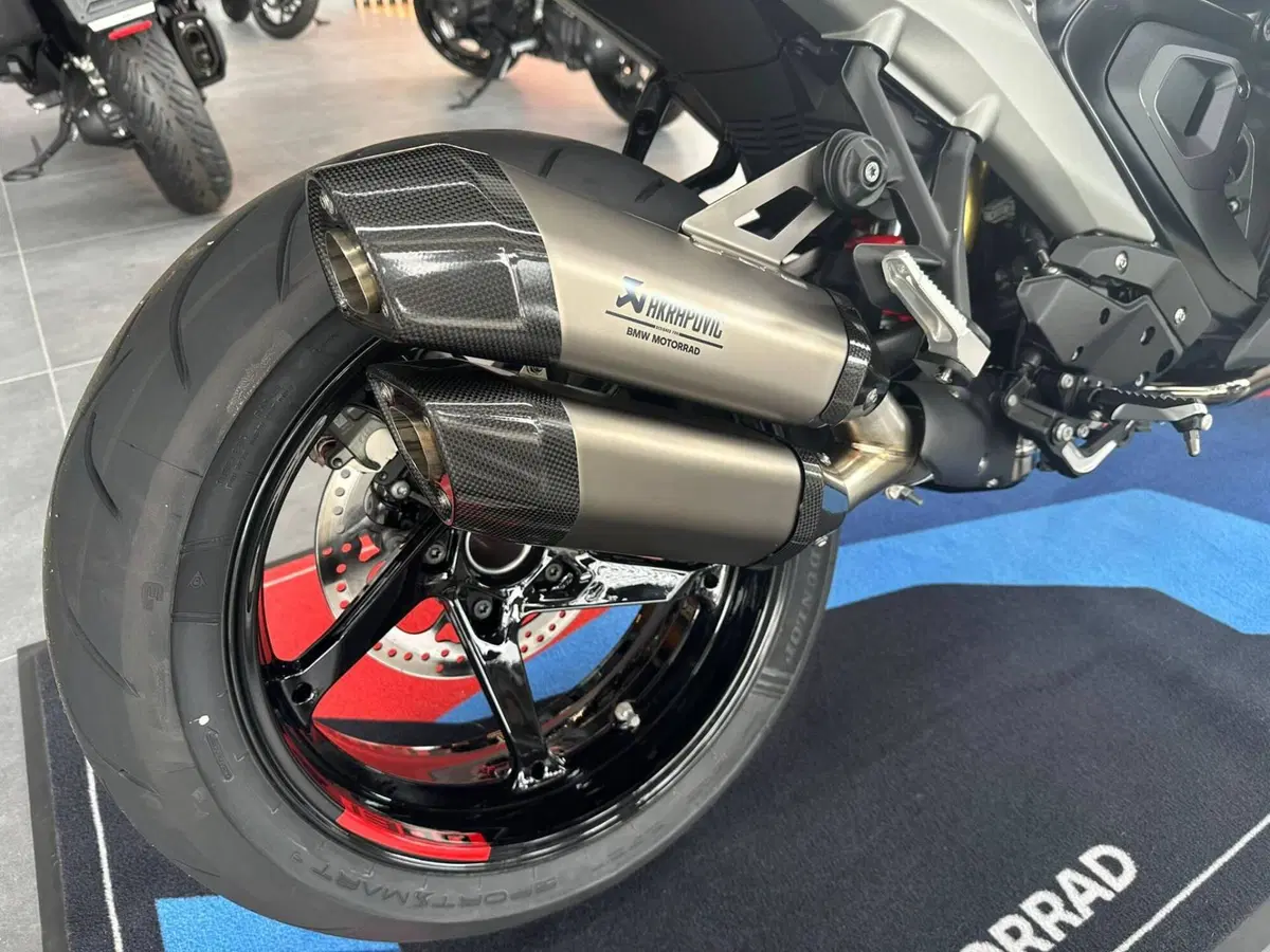 Bmw R 1300 RS (2026) (8)