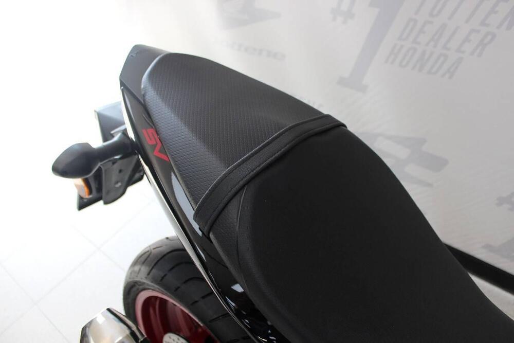 Suzuki SV650 (2021 - 24) (5)