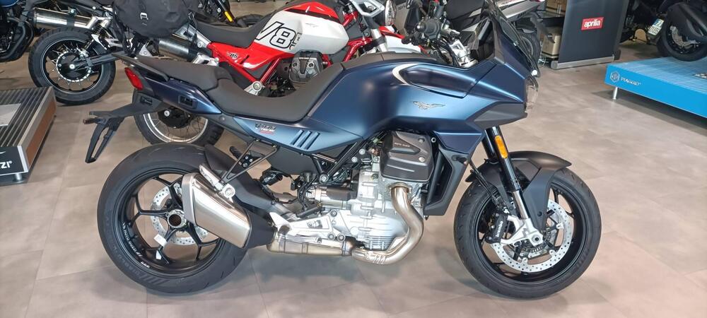 Moto Guzzi V100 Mandello (2025)