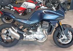 Moto Guzzi V100 Mandello (2025) usata