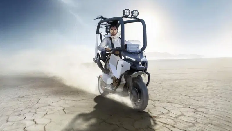 BMW Motorrad Vision CE: uno sguardo al futuro della mobilit&agrave; urbana su due ruote