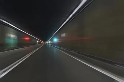Record di infrazioni nel tunnel del San Gottardo: motociclista inglese compie 47 sorpassi vietati
