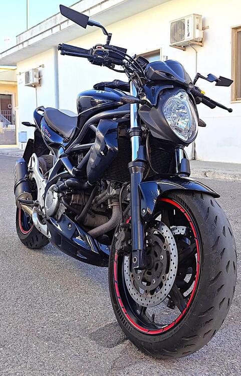 Suzuki Gladius 650 SFV (2009 - 15)