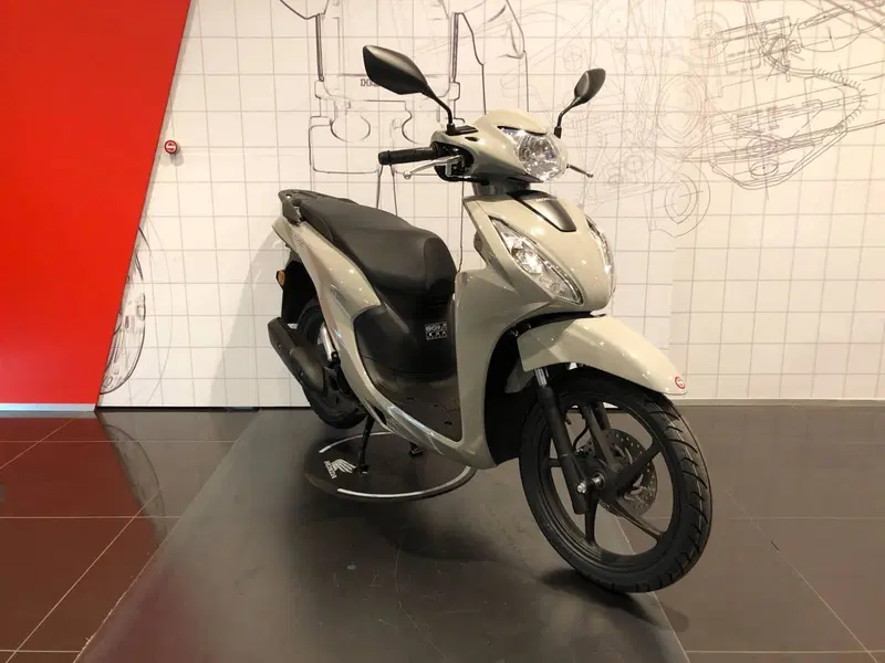 Honda Vision 110 (2025 - 26) (2)