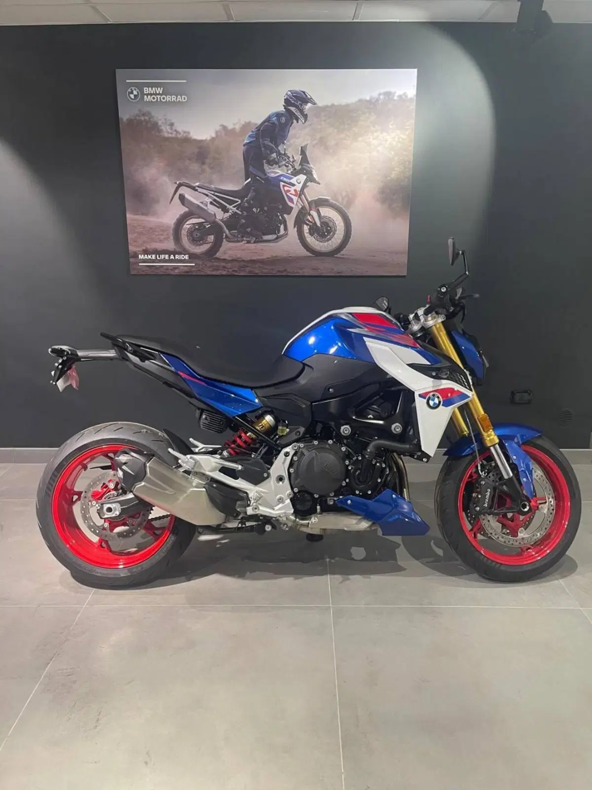 Bmw F 900 R (2025 - 26) (3)
