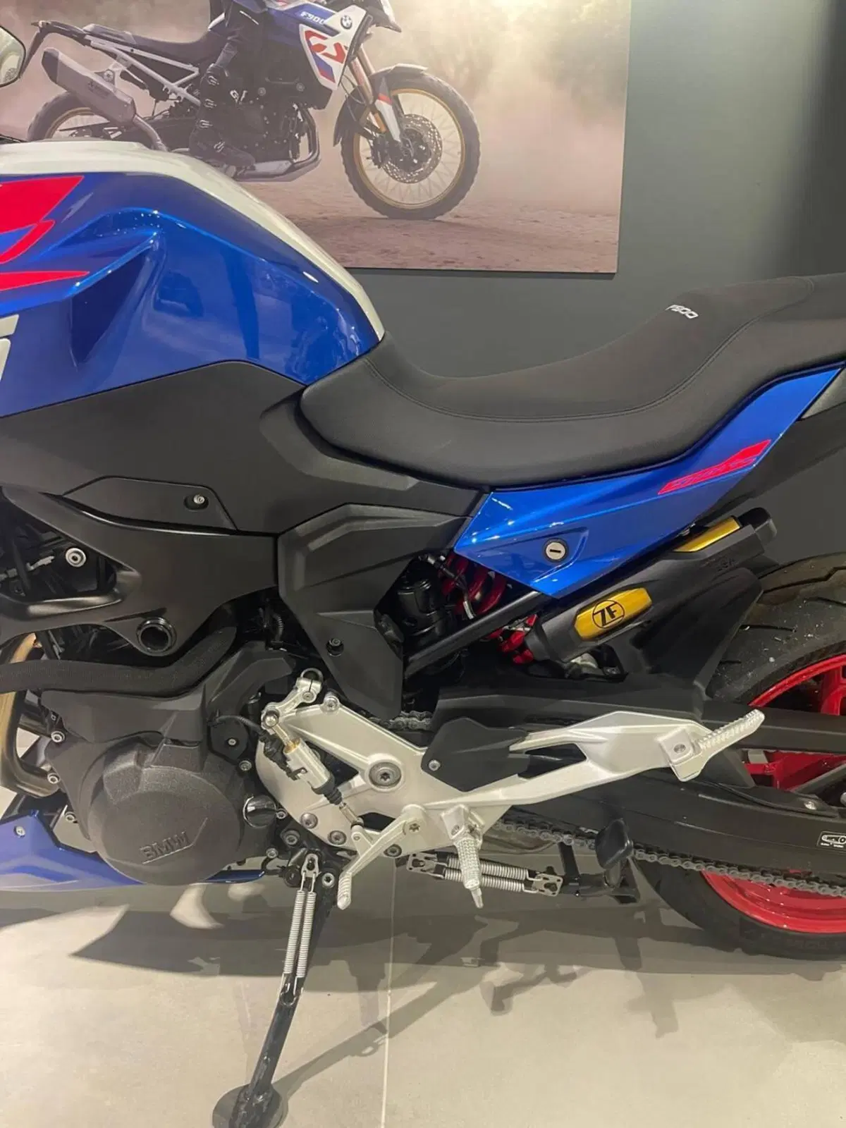 Bmw F 900 R (2025 - 26) (5)