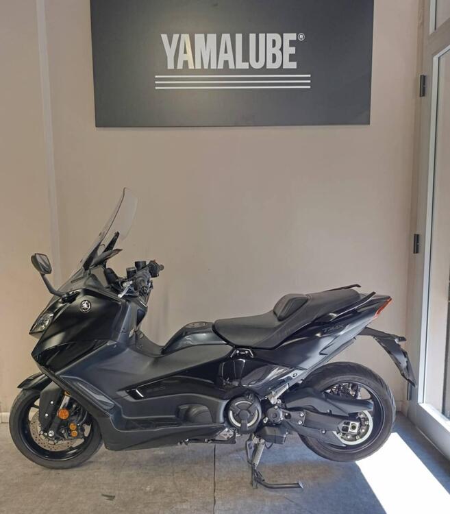 Yamaha T-Max 560 Tech Max (2022 - 24) (2)