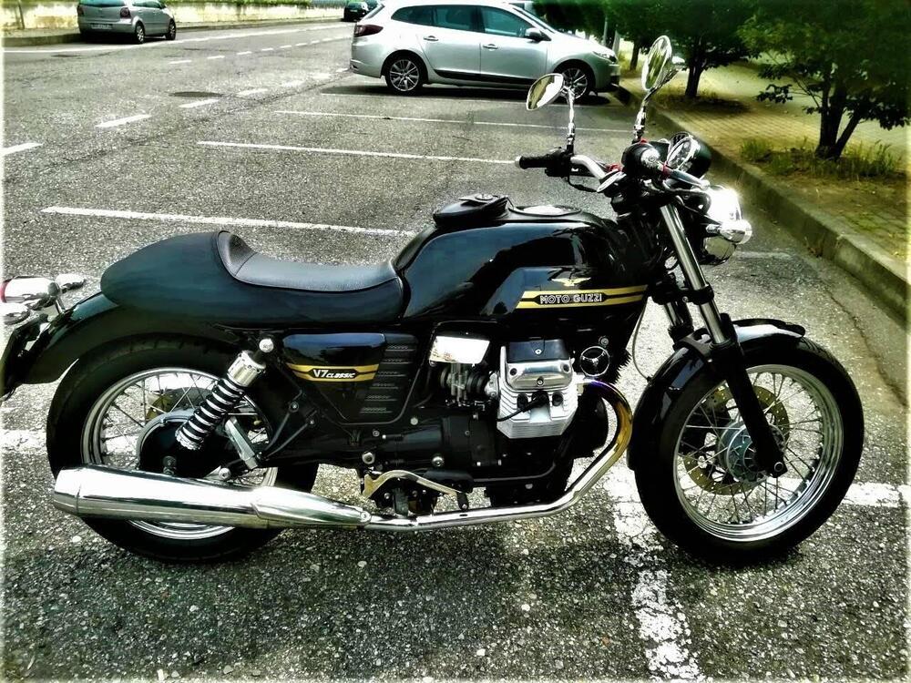 Moto Guzzi V7 Classic (2008 - 12)