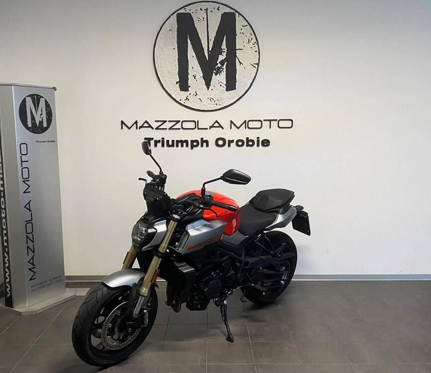 QJ Motor SRK 900 (2025) (4)