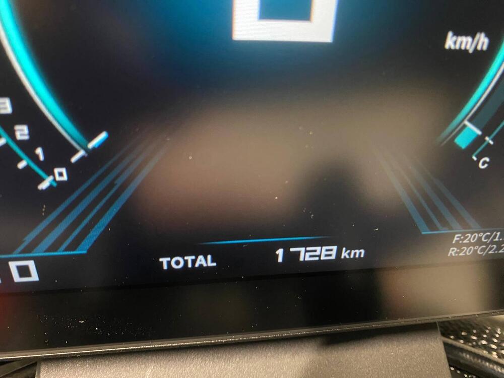 QJ Motor SRK 900 (2025) (5)