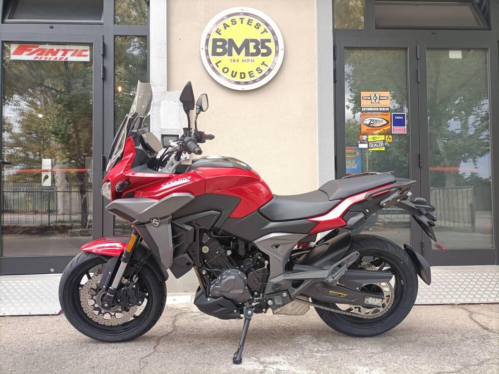 Cyclone RX650 (2025) (2)