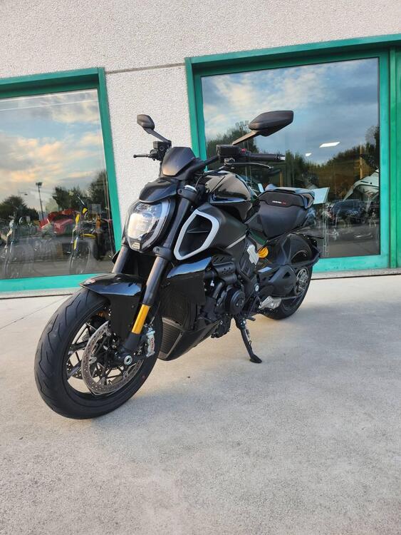 Ducati Diavel V4 (2023 - 25) (2)