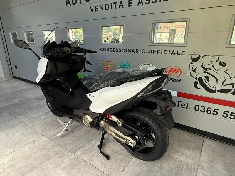 Kymco AK 575 Premium (2025 - 26) (14)