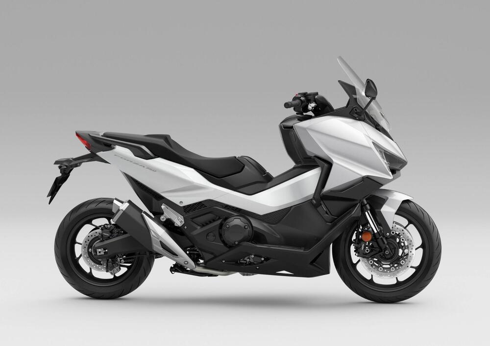 Honda Forza 750 (2025)