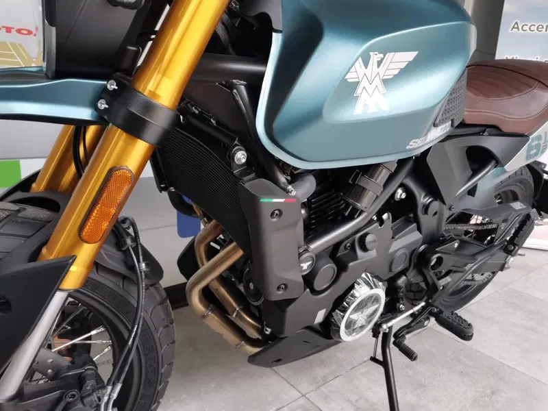Moto Morini SEIEMMEZZO SCR (2022 - 26) (4)