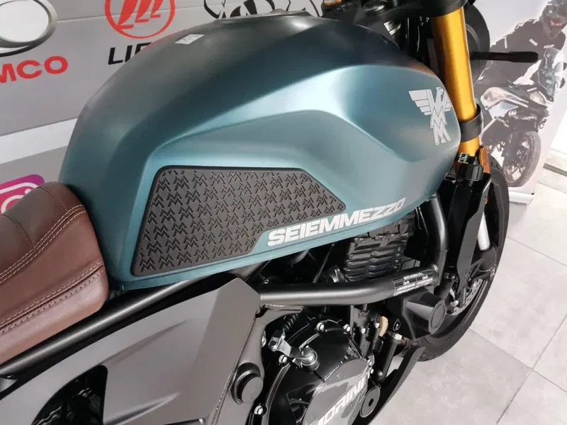 Moto Morini SEIEMMEZZO SCR (2022 - 26) (19)