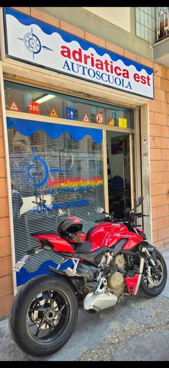 Ducati Streetfighter V4 1100 (2020) (2)