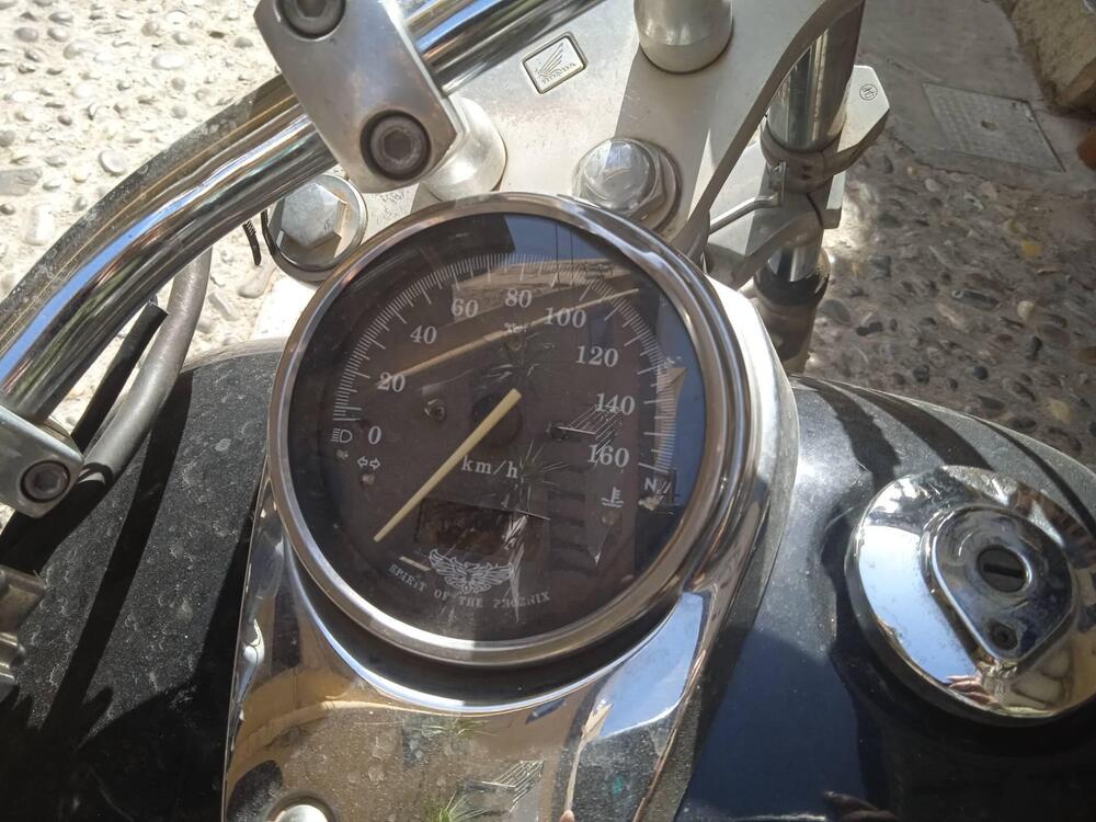 Honda VT 750 C2 Shadow (1998 - 03) (4)