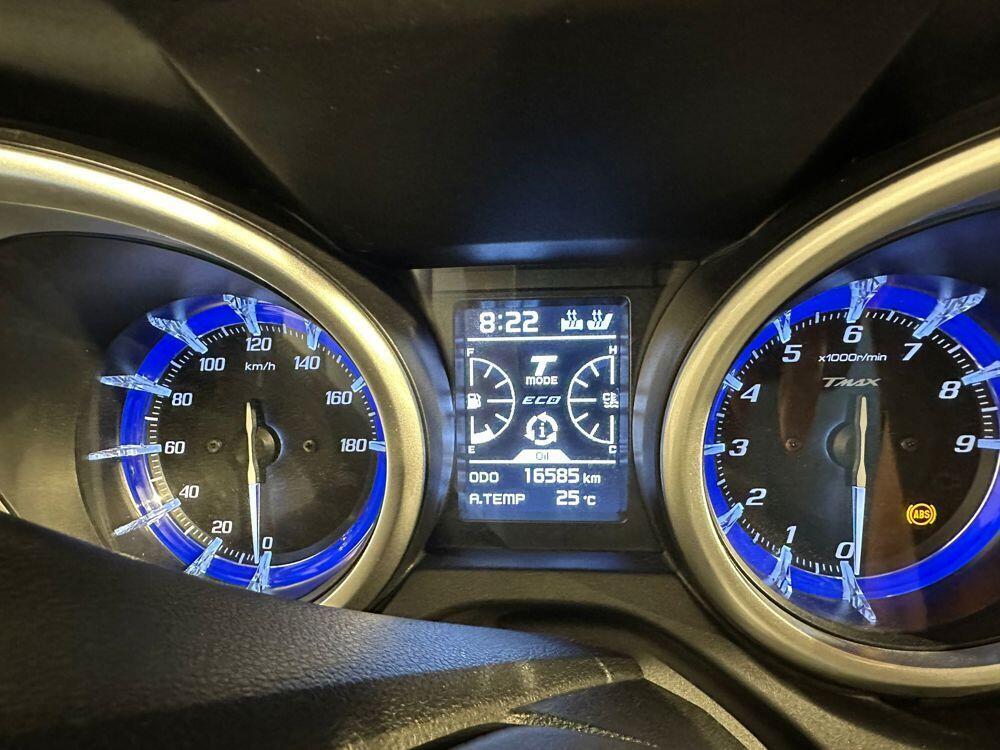 Yamaha T-Max 530 DX (2017 - 19) (5)